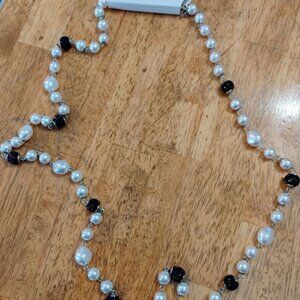 42 inch Studio works beaded necklace